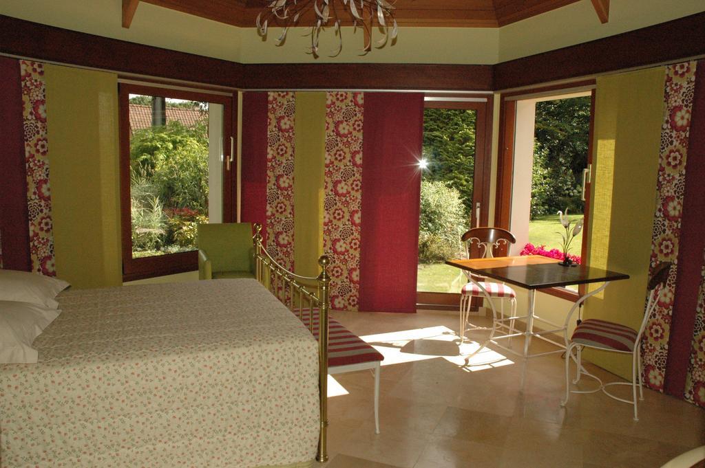 Bed and Breakfast La Coulonniere Wismes Zewnętrze zdjęcie